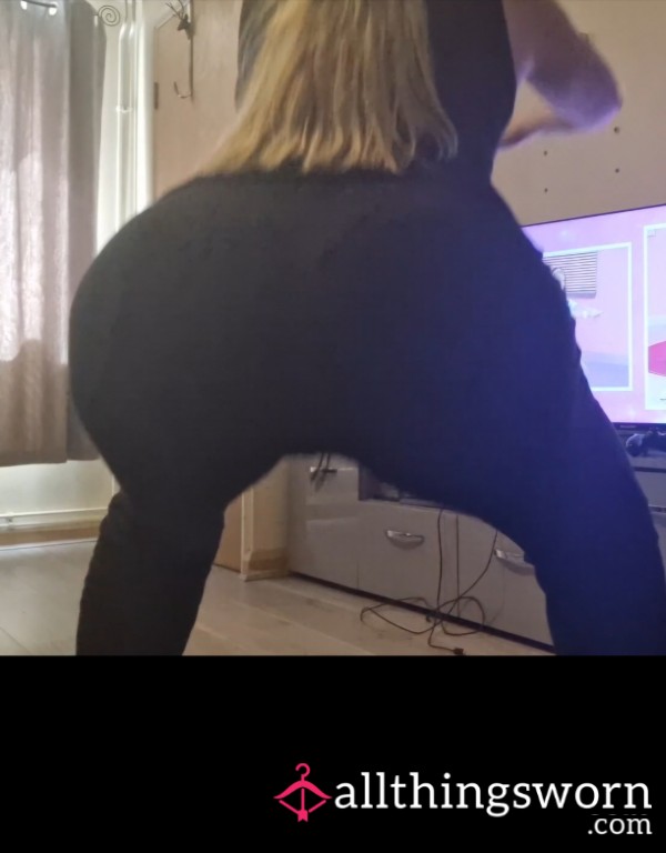Workout Teaser 💦 Squats 🍑
