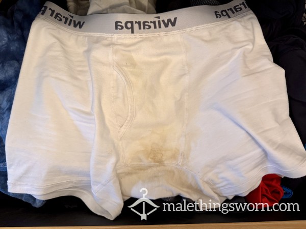 WORLDS SMELLIEST BRIEFS 👃
