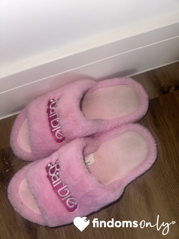 Worm Barbie Slippers🎀