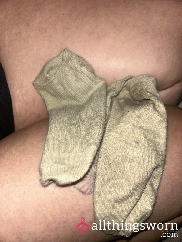 Worm Smelly Socks