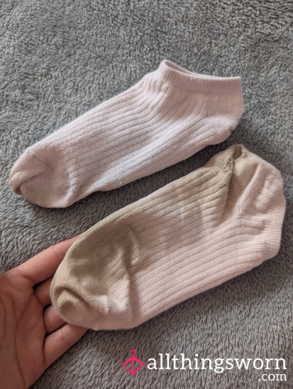 Worn 2 Days - Hot & Smelly