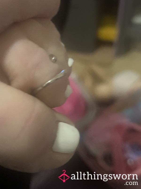 Worn 3 Months And 2 Days! Mommy’s Toe Ring 💍 Foot Fetish Jewelry! Imagine All I’ve Done While Wearing…