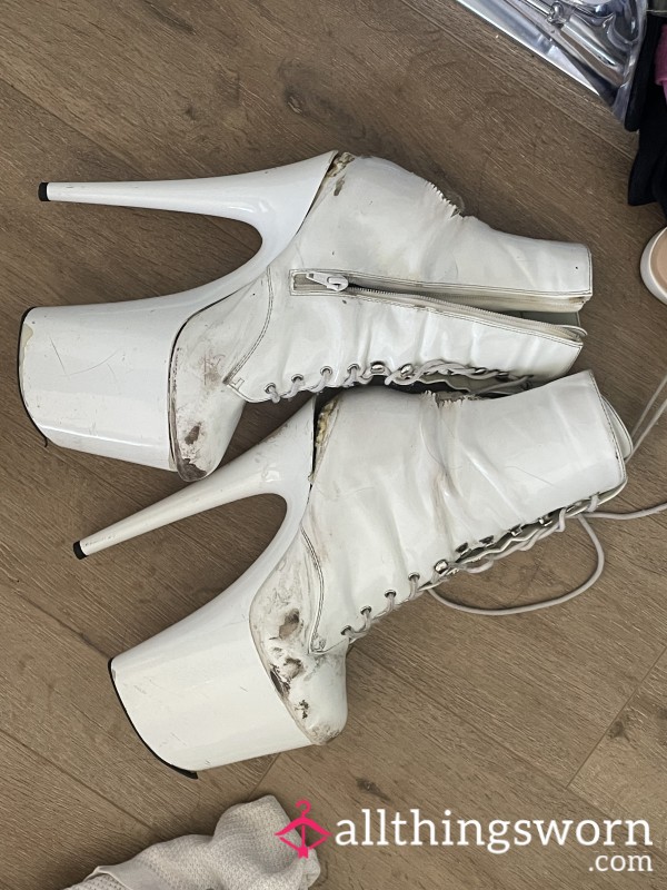 Worn 8inch White Ankle Boots