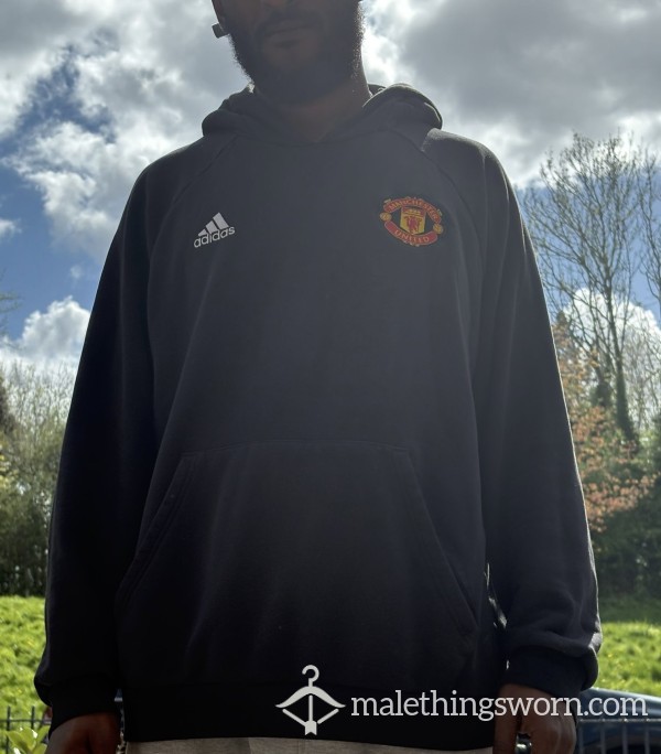 Worn Adidas Manchester United Hoodie XL, Gym & Daily Use