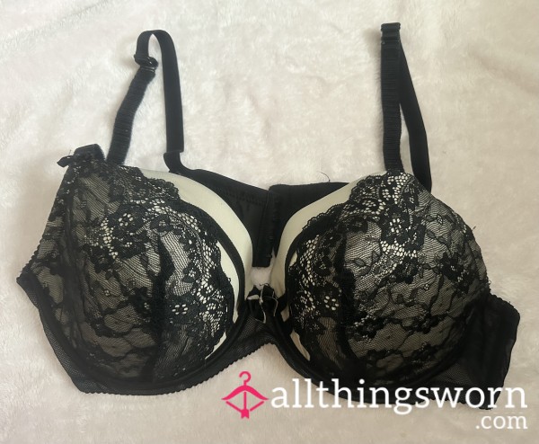 Worn All Day Sweaty Bra Good Support For My Hard To Contain Pair
