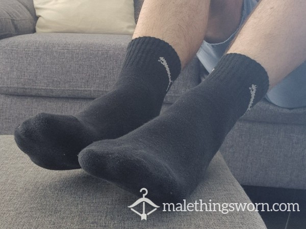 Worn And Used Back Medium Height Puma Socks