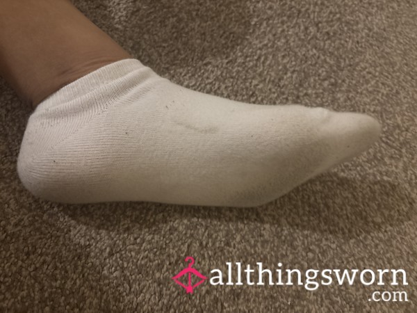 Worn Ankle Socks
