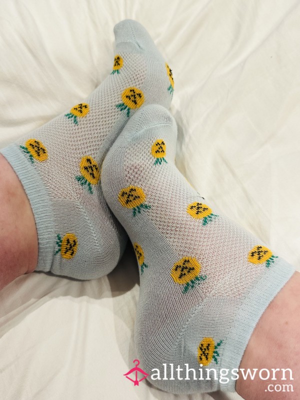 Worn Ankle Socks, Deliciously Soaked With Sweat For You 👣