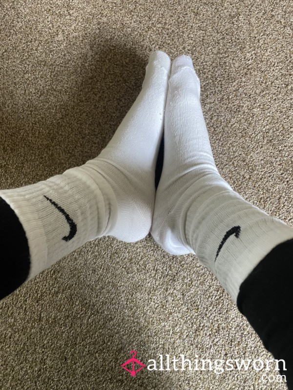 Worn At The Gym- Sweaty White Nike Socks 🦶🌟😉