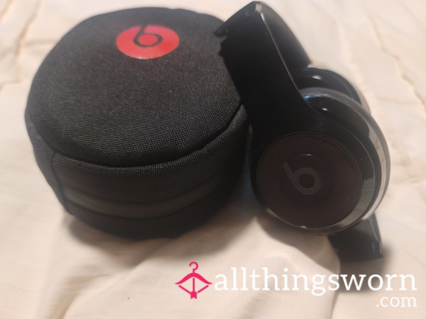 Worn Beats Studio3 — Concert-Ready, Well-Loved & Full Of  Energy 🎧🍓