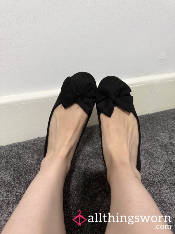 Worn Black Dolly Shoes 🎀 Size 6 Wide Fit – Cute, Softly Used & Full Of Character