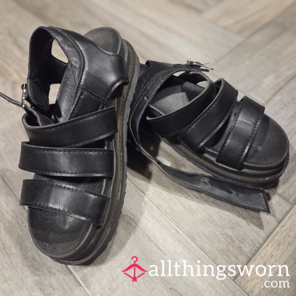 Worn Black Gladiator Wedge Sandals – Women’s 8