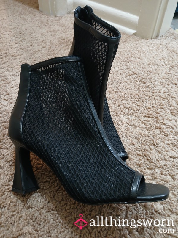 Worn, Black, Mesh Top Heels