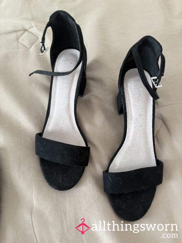 Worn Black P**p-Toe Heels — Cla**y, Dirty & Irresistible 🖤👠