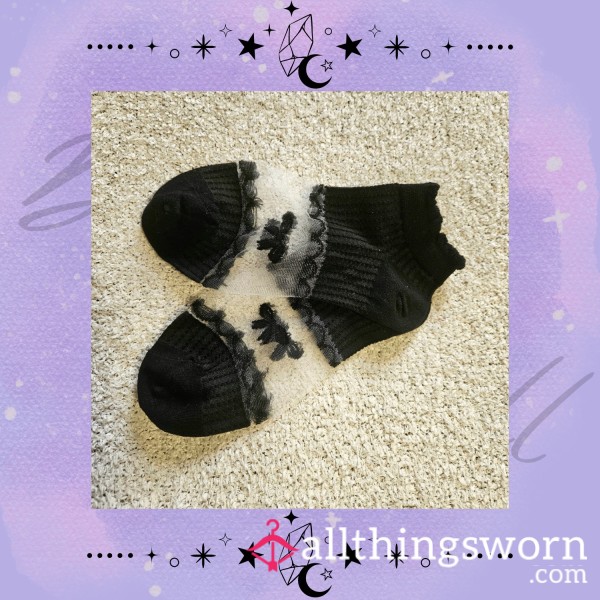 💖 Worn Black Sheer Bow Ankle Socks 💖