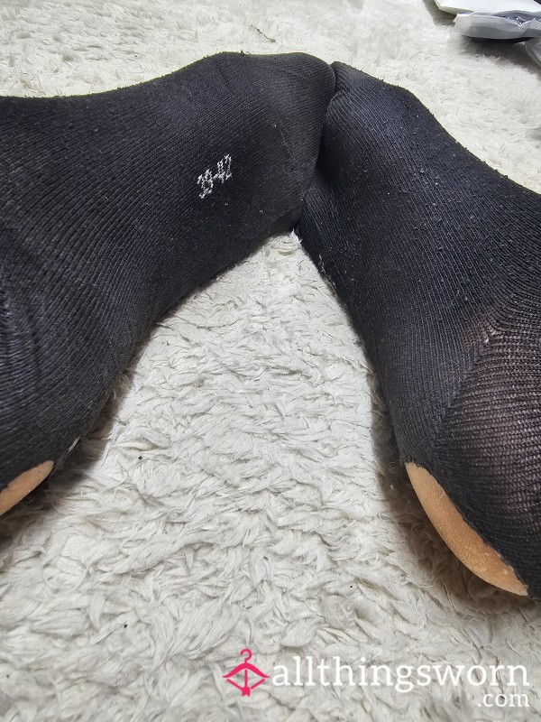🖤 Worn Black Sneaker Socks – Authentic & Intimate 🖤