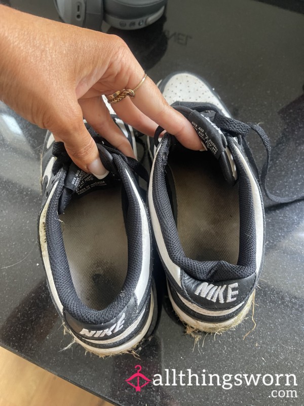 🔥 Stinky Worn Black & White Nike Dunks – Street Style With My Touch 🔥