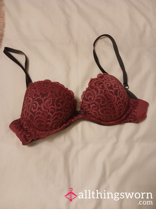Worn Bra, Hot Titties