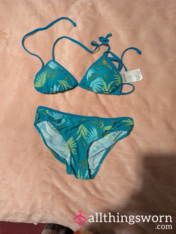 Worn But Washed Bikini 👙
