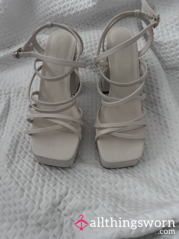 Worn Chunky Cream Strappy Size 5 Heels