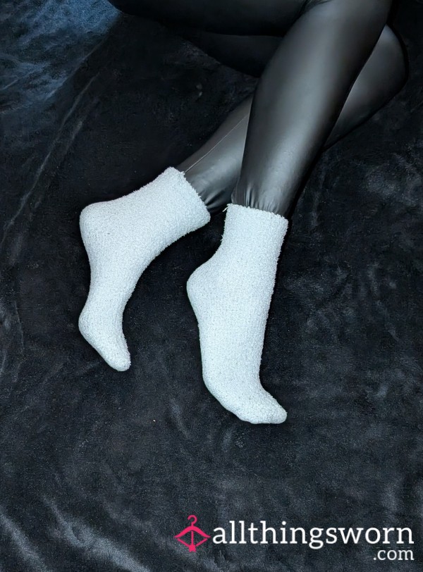 Worn Comfy Socks - 1 Week - With Or Without Slippers