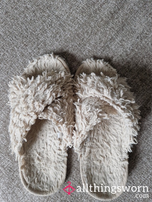 Worn Cream Slippers