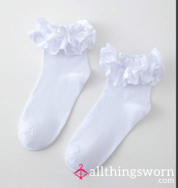 Worn Cute Ruffle Sock