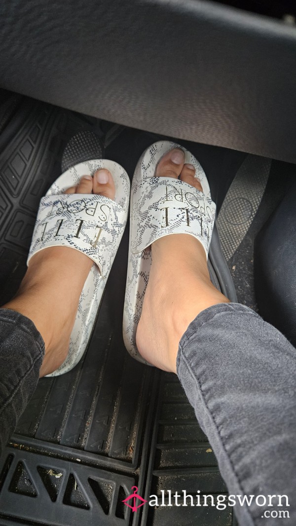 Worn Dirty Sliders