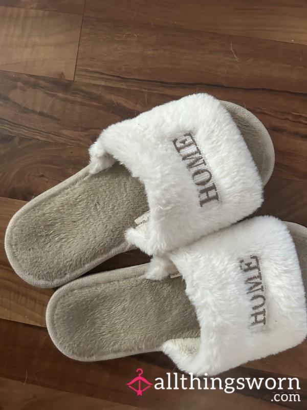 Worn Dirty Slippers👃🏻👀
