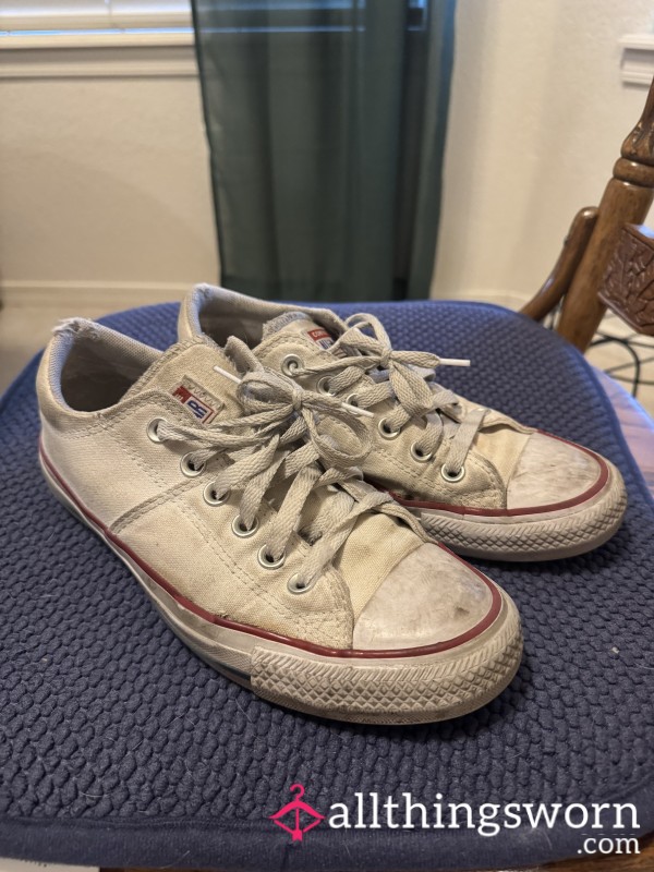 Worn Everyday Gym Shoes. White Size 8 Converse Shoes