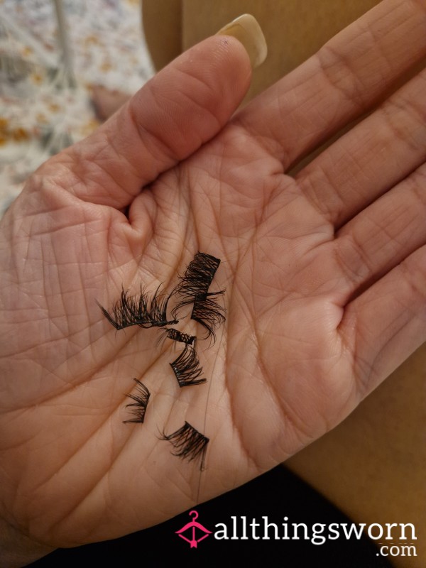 Worn Eyelashes