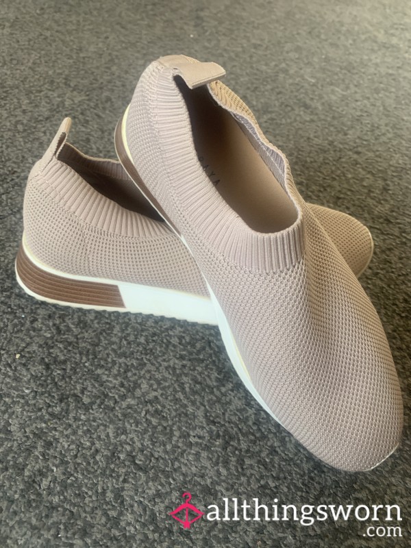 Worn Flat Dusky Pink Casual Shoe, UK (4)