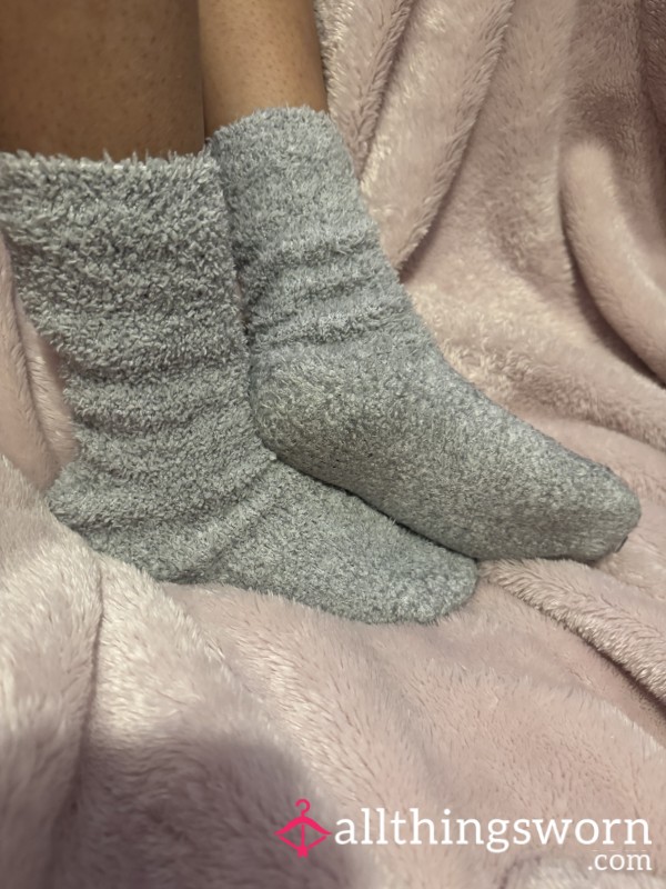 Worn Fluffy Socks Anyone 👣 ?