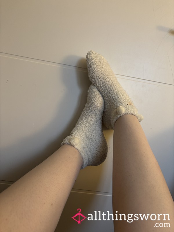 🧸 Worn Fluffy Teddy Socks 🧸