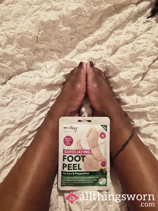 Worn Foot Mask 🦶🏾🦶🏾