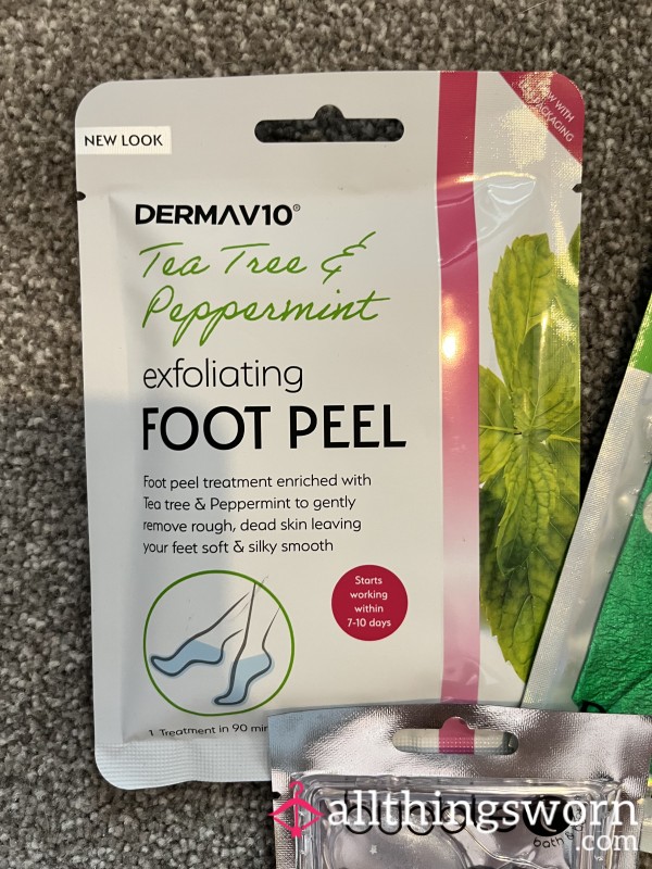 Worn Foot Mask By Sammi_72