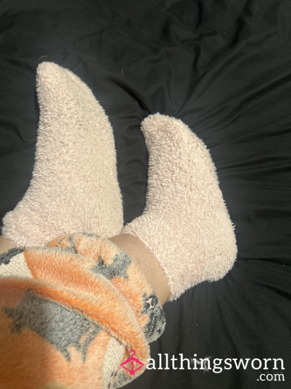 Worn For Days Fluffy Socks