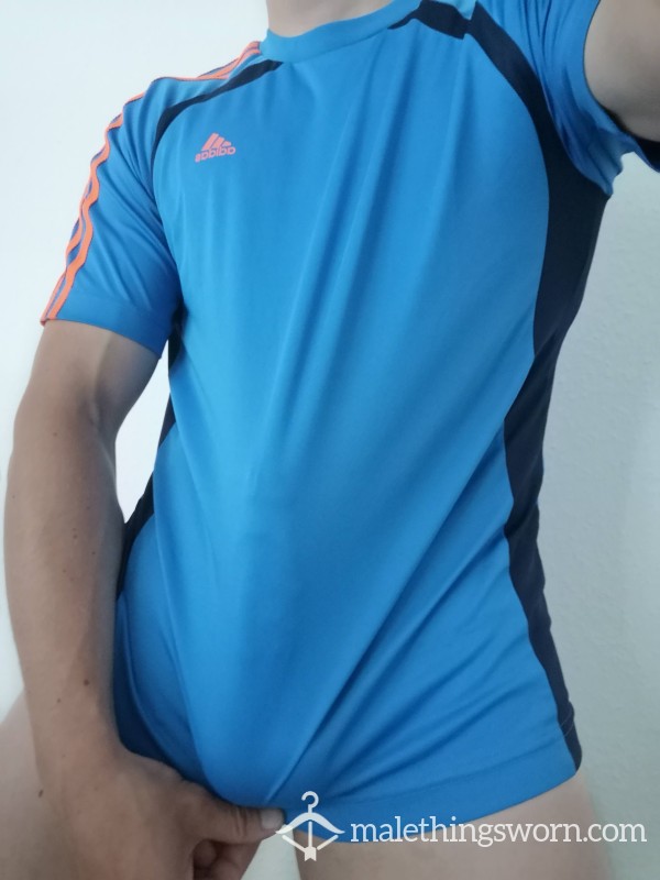 Worn For Years Sports T-shirt, Adidas, Size M