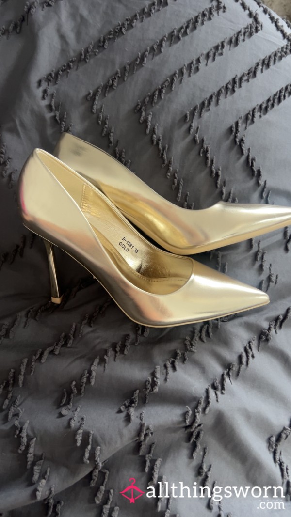 Worn Gold Heels 👠✨