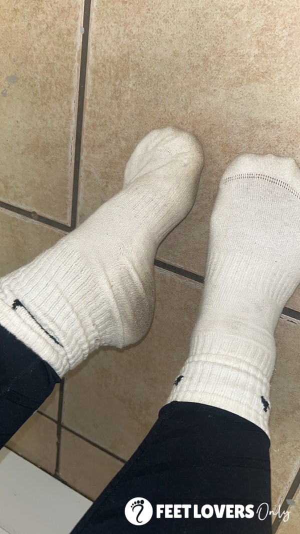 Worn Gym Socks For Your Taste ;)
