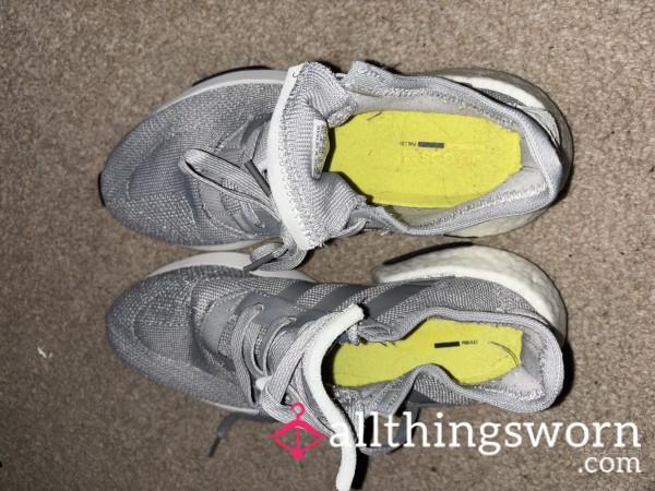 Worn Gym Trainers😈😈😈😈