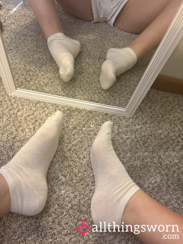 Worn Heather Cream Socks