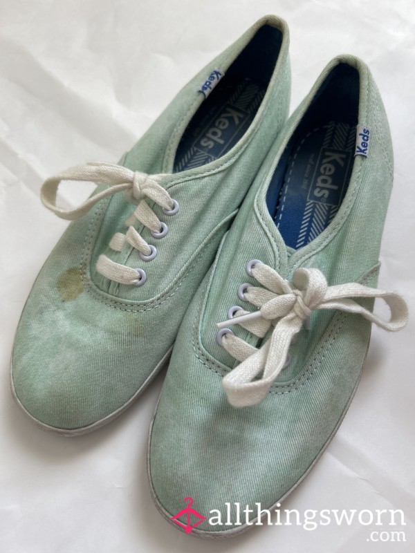 Worn-In No Socks Keds
