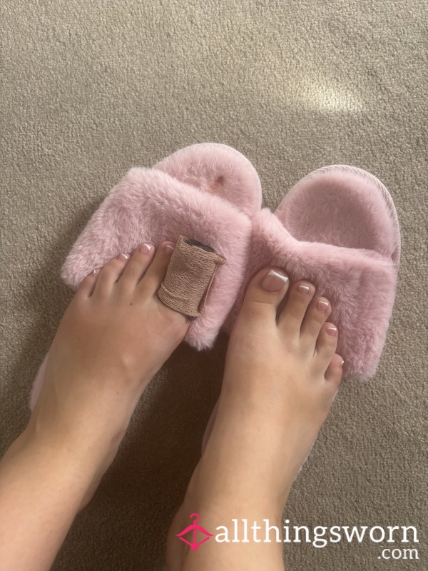 Worn, Loved And Ouch💕