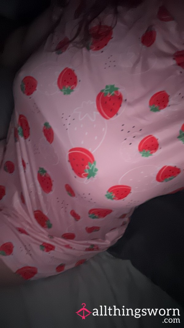 Worn Nighty 🍓
