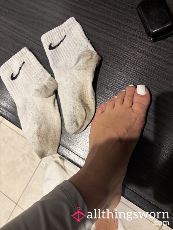 🔥 Worn Nike Ankle Socks 🔥 Gym & Daily Wear 👟💭
