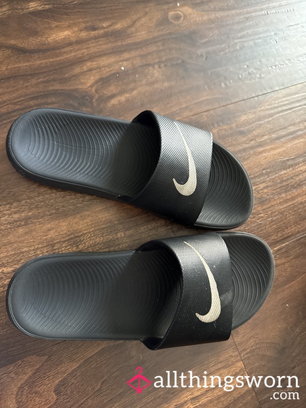 WORN Nike Slides