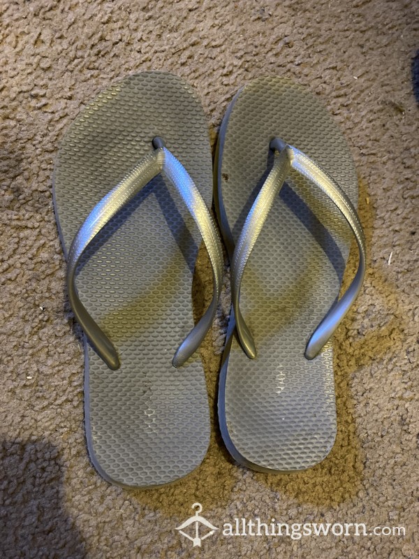 Worn Old Navy Flip Flops