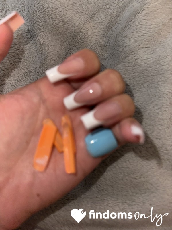 Worn Old&long Acrylic Nails