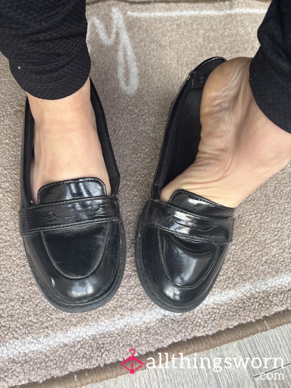 Cuck Bootlicker Lick These Clean B**ch. Flat Shoes